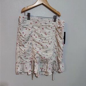NWT Floral Cream Skirt ruffles elastic waist cottagecore spring medium flowers